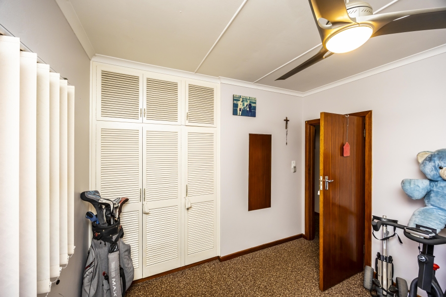 4 Bedroom Property for Sale in Vincent Eastern Cape